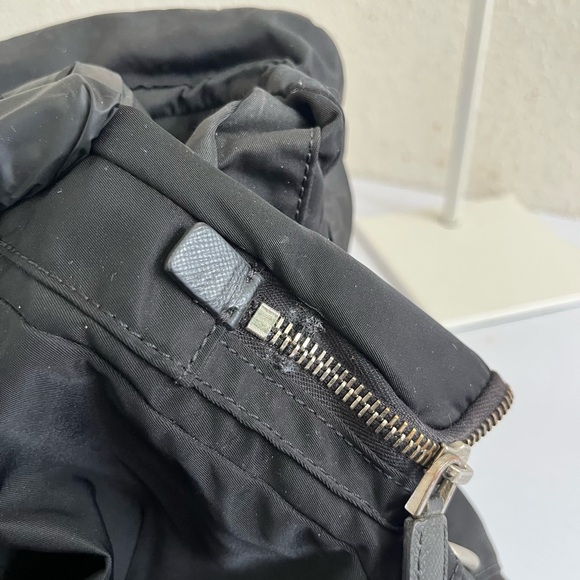 Prada Black unisex Duffel Bag - Picture 12 of 16